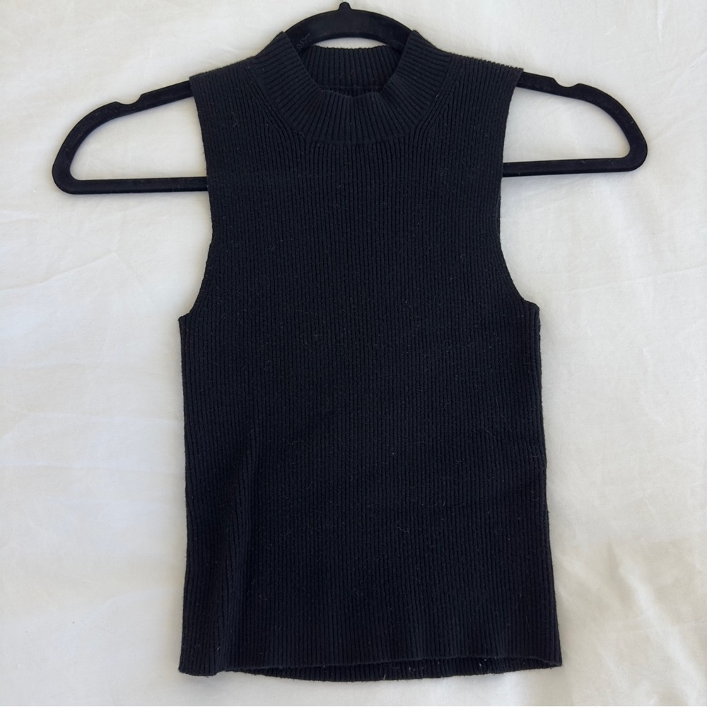 Ribbed knit top